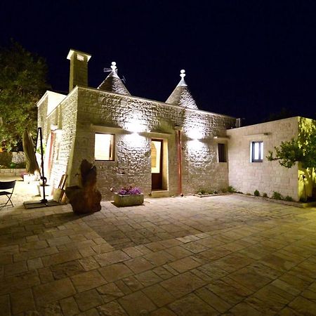 Bed and Breakfast Trulli Petra Chiara Locorotondo Esterno foto